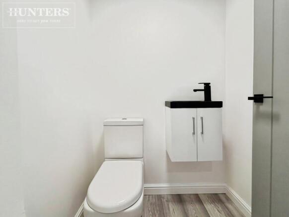 4 bed Terraced for sale Image 11