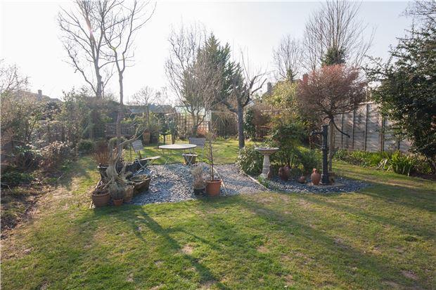 Garden Feature