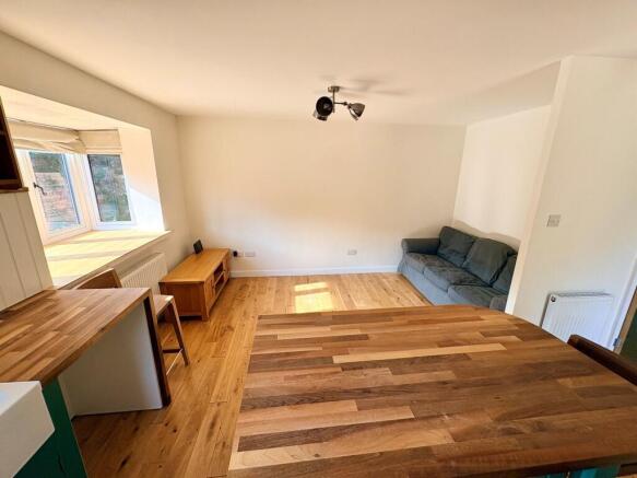 Sitting Room_31 CM