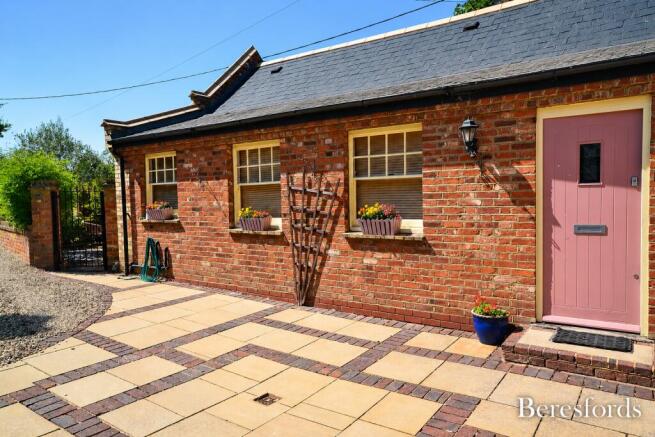 External View 1