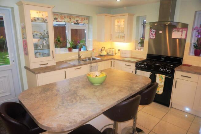Kitchen / Breakfast