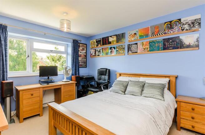 8306966-interior09.jpg