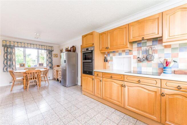 Breakfasting Kitchen