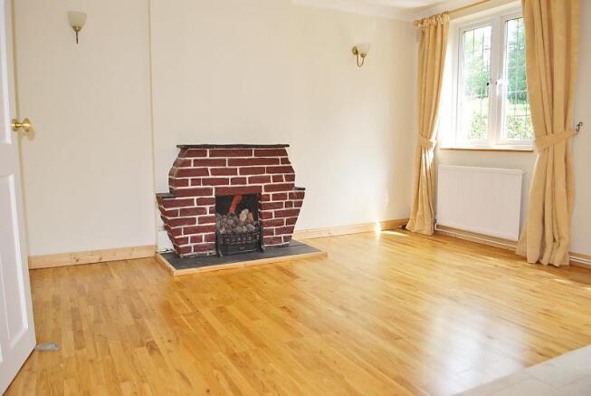 Lounge/Sitting Room