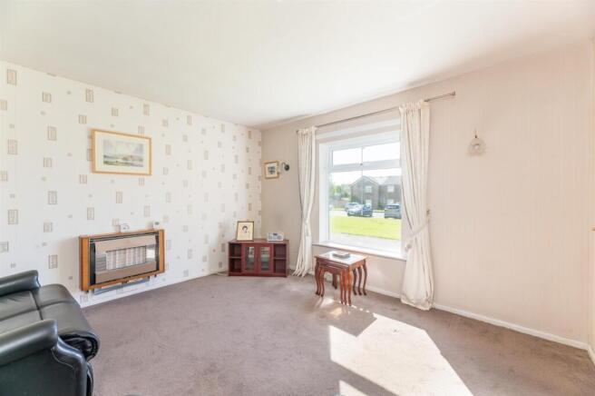 3 bed Terraced for sale Image 6