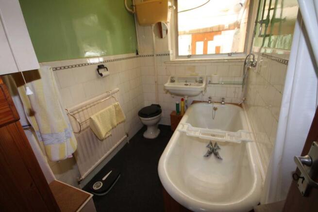 Photo 8