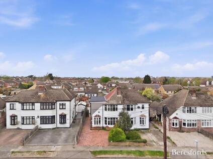 Longfield Road, Chelmsford, CM2