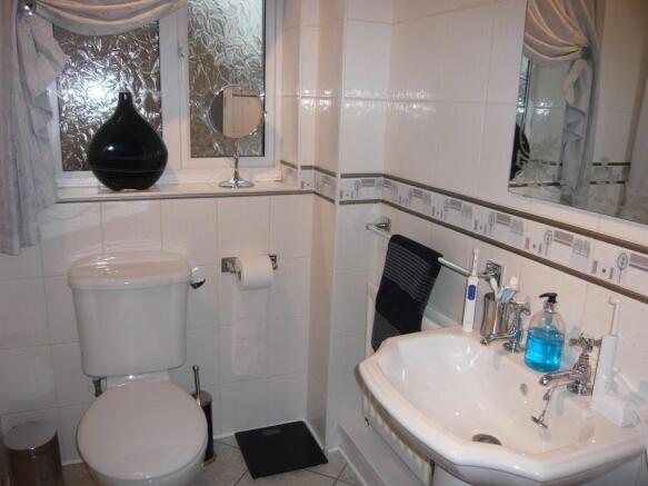 Family bathroom