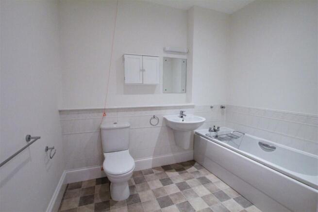 Main Bathroom