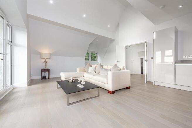 3, 25 Westview Road Low Res - 0021 -_IMM6547 -.jpg