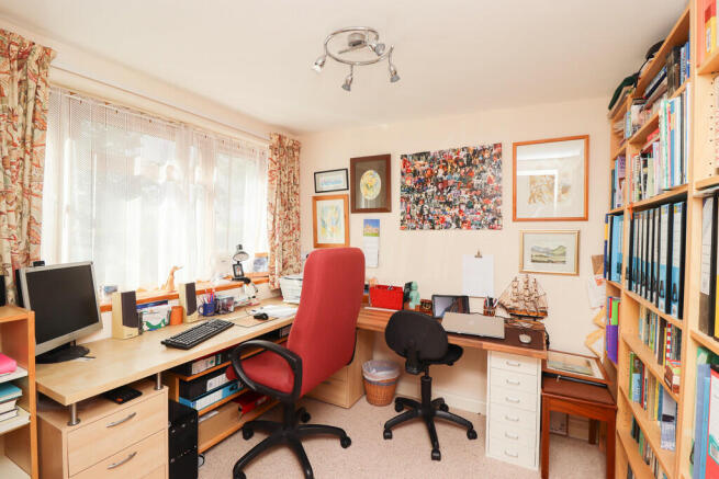 Photo 11