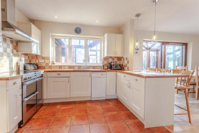 Kitchen/dining room