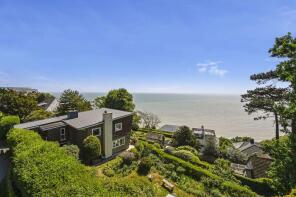 Ravenscroft, Hotel Road, St. Margarets Bay, St Margarets Bay CT15 6DX