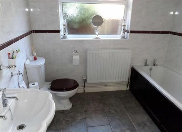 Photo 9