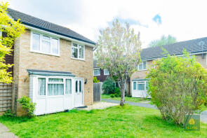 13, Bishops Wood, Woking GU21 3QA