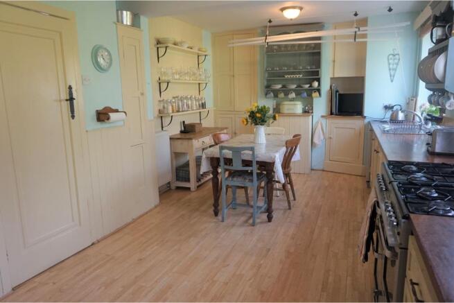 Kitchen / Breakfast