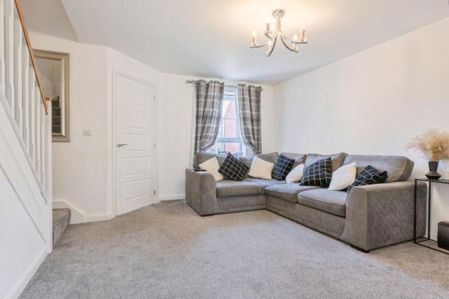 3 bed Semi-Detached for sale Image 5