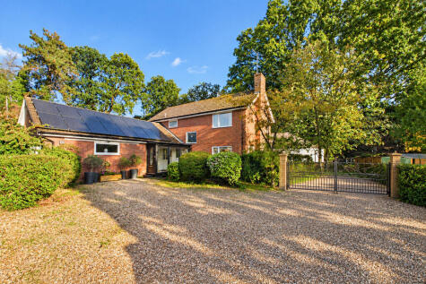 Sarsen Close, Halesworth