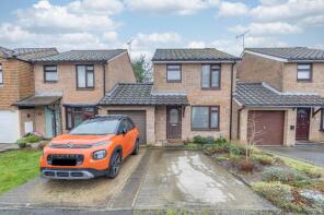 6, Maple Close, Ashford TN23 3LE