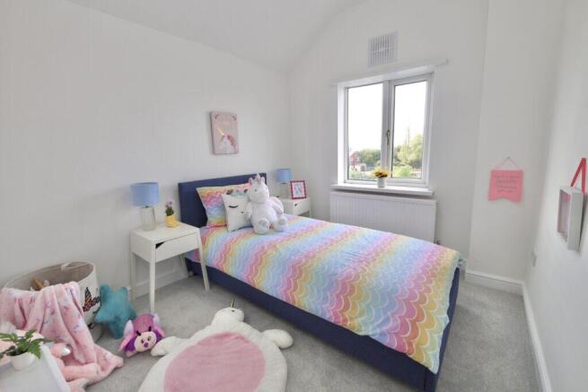3 bed Terraced for sale Image 7