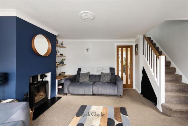 92 Darwin Drive, TN10 4SD 003.jpg