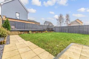 9, Firecrest Close, St Marys Island, Chatham ME4 3AL