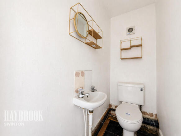 3 bed Detached for sale Image 12