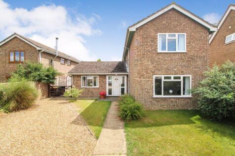 Moor End Road, Radwell, MK43