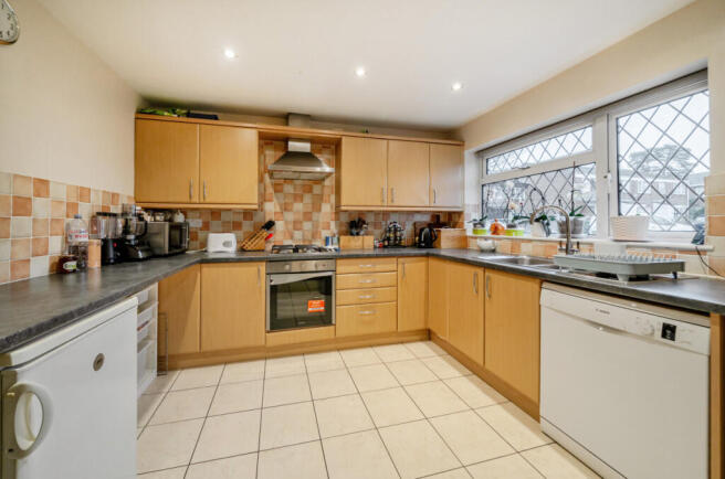 1401182-2-697211d...