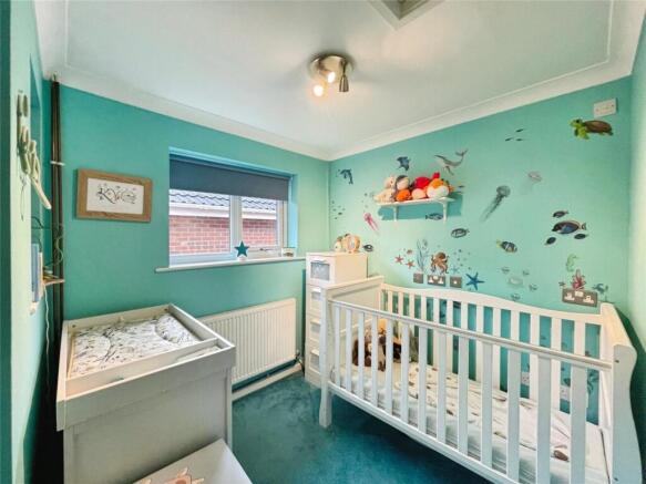 3 bed Bungalow for sale Image 11