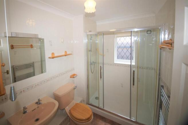 Shower Room..jpg