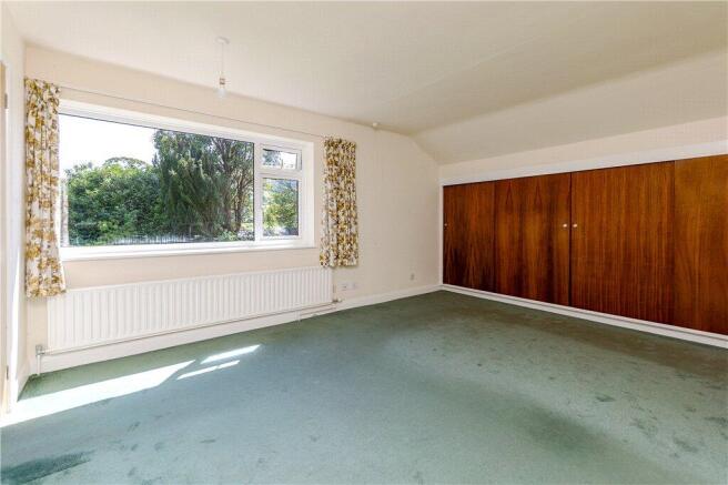 4 bed Detached for sale Image 7