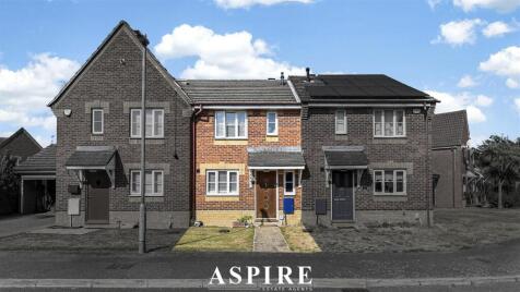 ** Parking For 2 Cars** Ascot Grove, Basildon