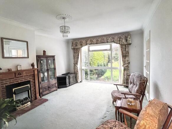 Colindale Road North, Ferring, West Sussex, BN12 photo 2