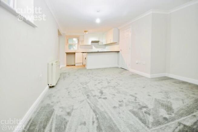 Open-Plan Living/...