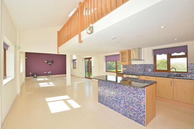 Kitchen - view 2