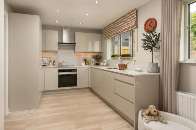 4 bed Detached for sale Image 7