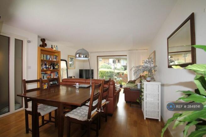 Large Bright Reception Room