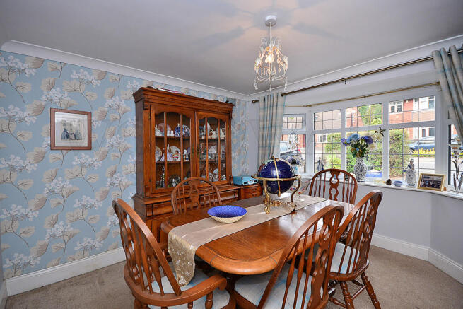 Dining Room/Bedro...