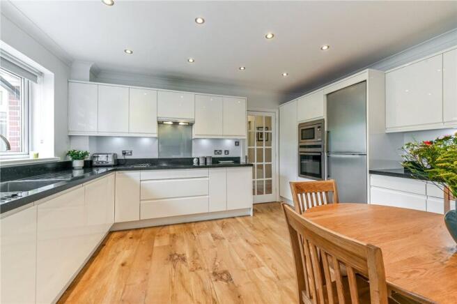Kitchen/Breakfast