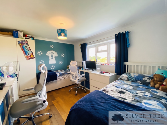 3 bed Detached for sale Image 10