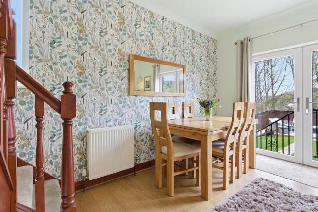 3 bed Semi-Detached for sale Image 5