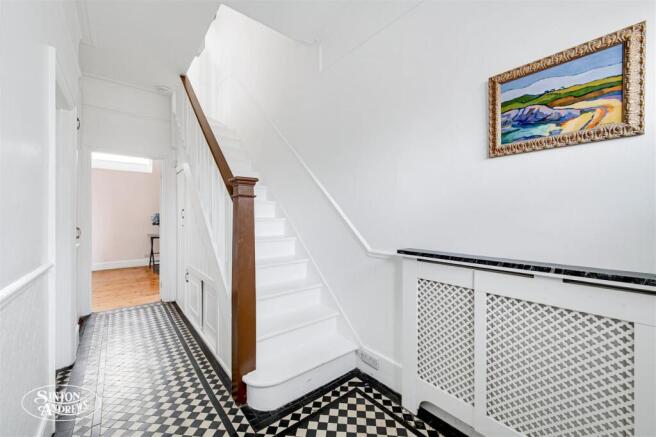 74 Haslemere Avenue-18.jpg