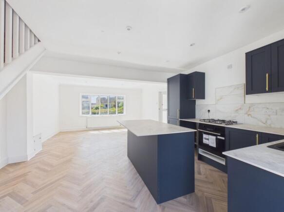 Kitchen/ Living Room