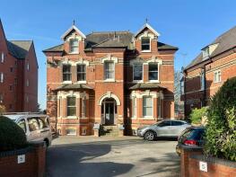 Flat 1, 24 Ashford House, Bodenham Road, Hereford HR1 2TS