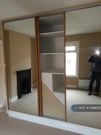 Fitted Wardrobe Master Bed
