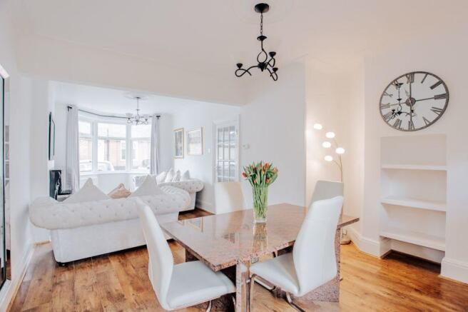 Lounge/Diner