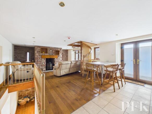 Living/Dining Room
