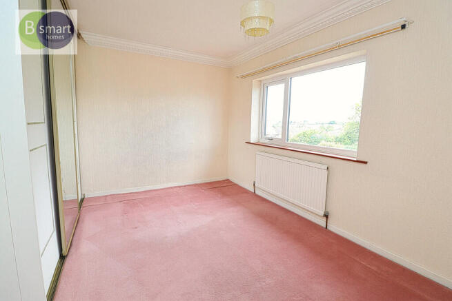 3 bed Semi-Detached for sale Image 8