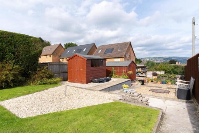 14 Corbett Crescent, Caerphilly-SWPP-WEB-17.jpg